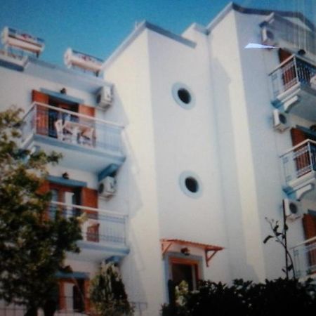 Panorama Studios Meyísti Dış mekan fotoğraf
